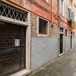 Ca Rizzi, Romantico Rifugio Nel Cuore Di Lejlighed