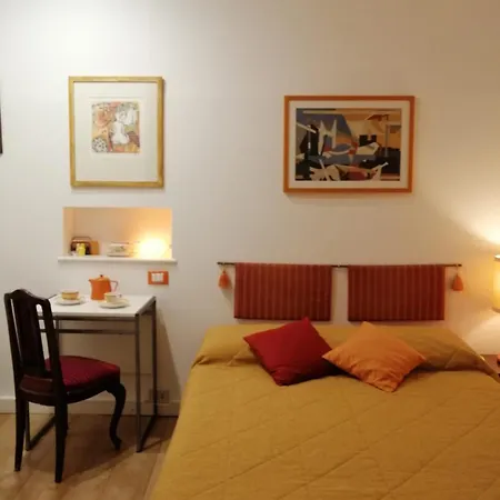 Rizzi, Elegante Monolocale In Centro Storico