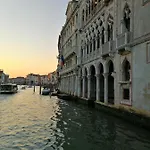 Ca Rizzi, Romantico Rifugio Nel Cuore Di Lägenhet Venedig